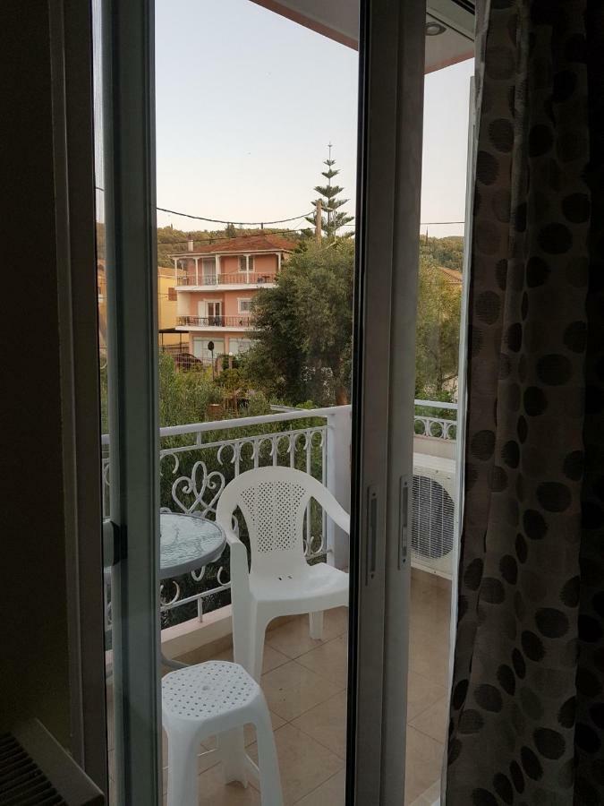 Apolpaina L Apartments Buitenkant foto